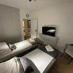 Apartamento 4 Bed 2 Varsovia