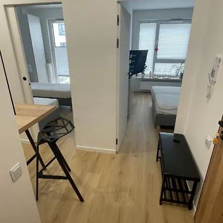 4 Bed 2 * Warszawa