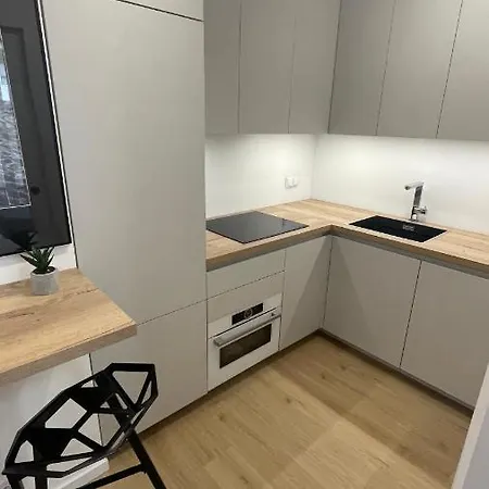 Διαμέρισμα 4 Bed 2 Βαρσοβία