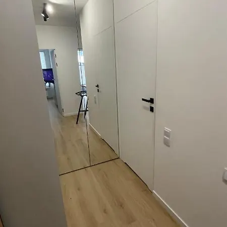 Apartment 4 Bed 2
